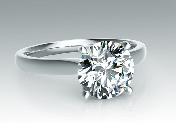 18k. (750°) white gold with Round shaped diamond 0.50 carat F / VS1 certificate IGI € 3.250,- Prices depend on the diamond of your choice
