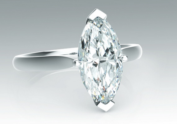 18k. (750°) white gold with Marquise shaped diamond 0.54 carat F / VS2 certificate HRD € 2.150,- Prices depend on the diamond of your choice