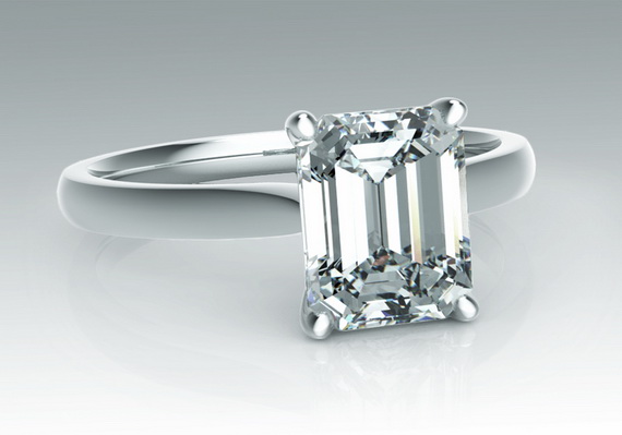 18k. (750°) white gold with Emerald shaped diamond 1.14 carat F/VVS1 certificate HRD €8.900,- Prices depend on the diamond of your choice